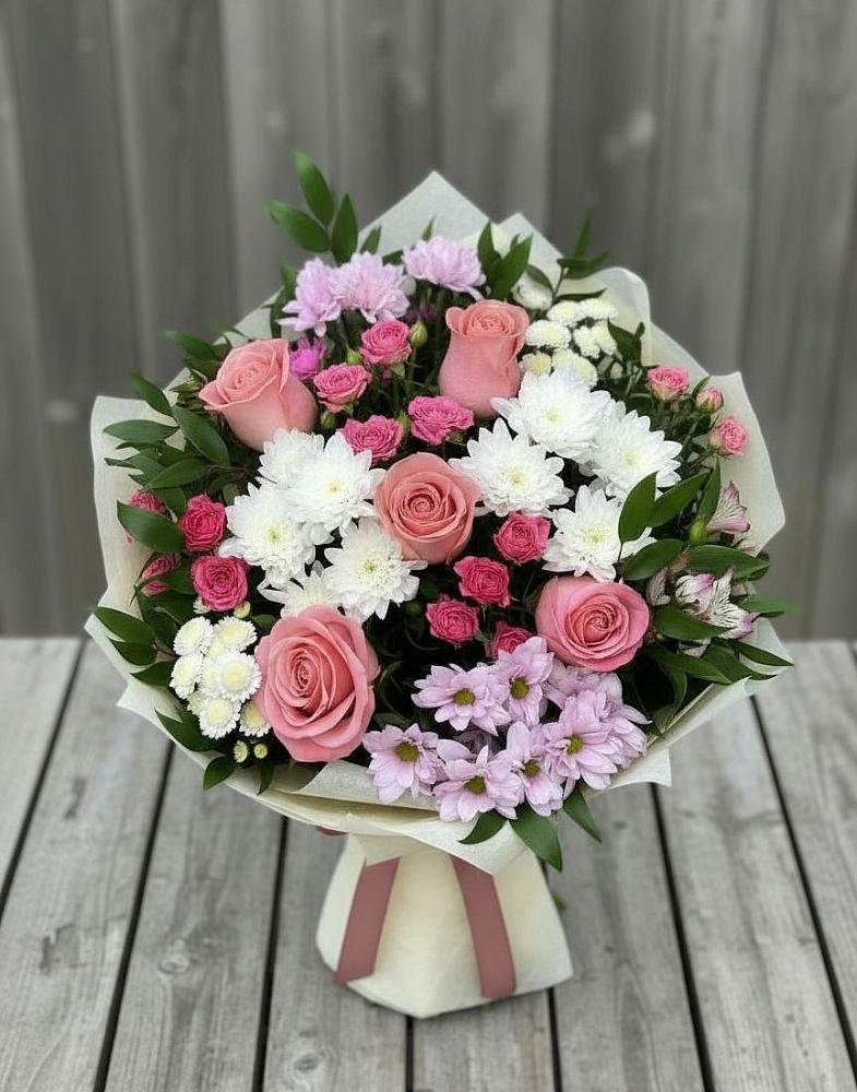Букет цветов из: Альстромерии, Гвоздики, Розы и Хризантемы в Заболотье