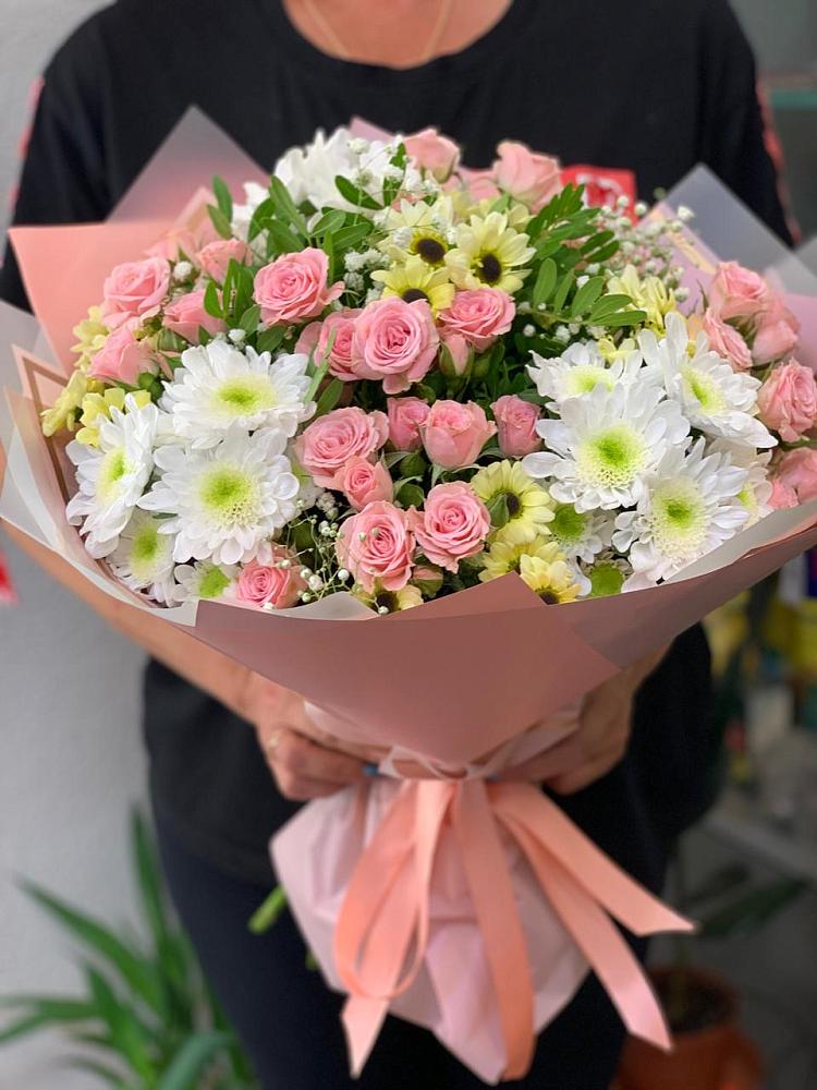 Букет цветов из: Розы и Хризантемы в Заболотье