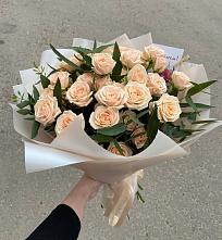 Букет Кремовые розы Латте в Заболотье