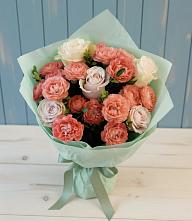 Букет цветов из:  Розы в Заболотье