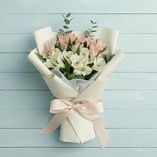 Букет цветов из:  Альстромерии #REPLACE_PRED# Заболотье