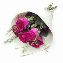 Букет цветов из:  Розы в Заболотье