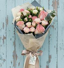 Букет цветов из:  Розы в Заболотье