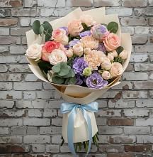 Букет цветов из:  Розы, Лизиантусы и Гвоздики #REPLACE_PRED# Заболотье