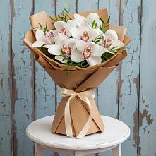 Букет цветов из:  Орхидеи и Розы #REPLACE_PRED# Заболотье